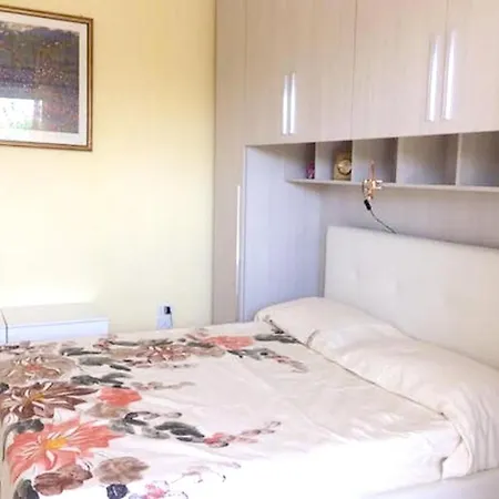 Апартаменты Cosy In 40 M² Free Parking *