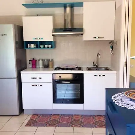 Cosy In 40 M² Free Parking Апартаменты