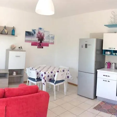 Cosy In 40 M² Free Parking דירה צ'יביטאנובה מארקה